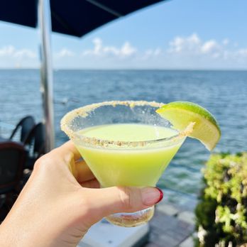 Sundowners - Key lime martini - Seafood Near Me - Key Largo, Florida Sundowners - Key lime martini - Seafood Near Me - Key Largo, Florida