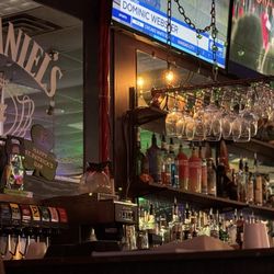 The Roaming Gnome Pub & Eatery