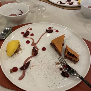 La Mere Germaine - Dessert - French Near Me - Châteauneuf-du-Pape, 84