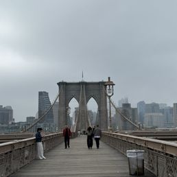 Brooklyn bridge