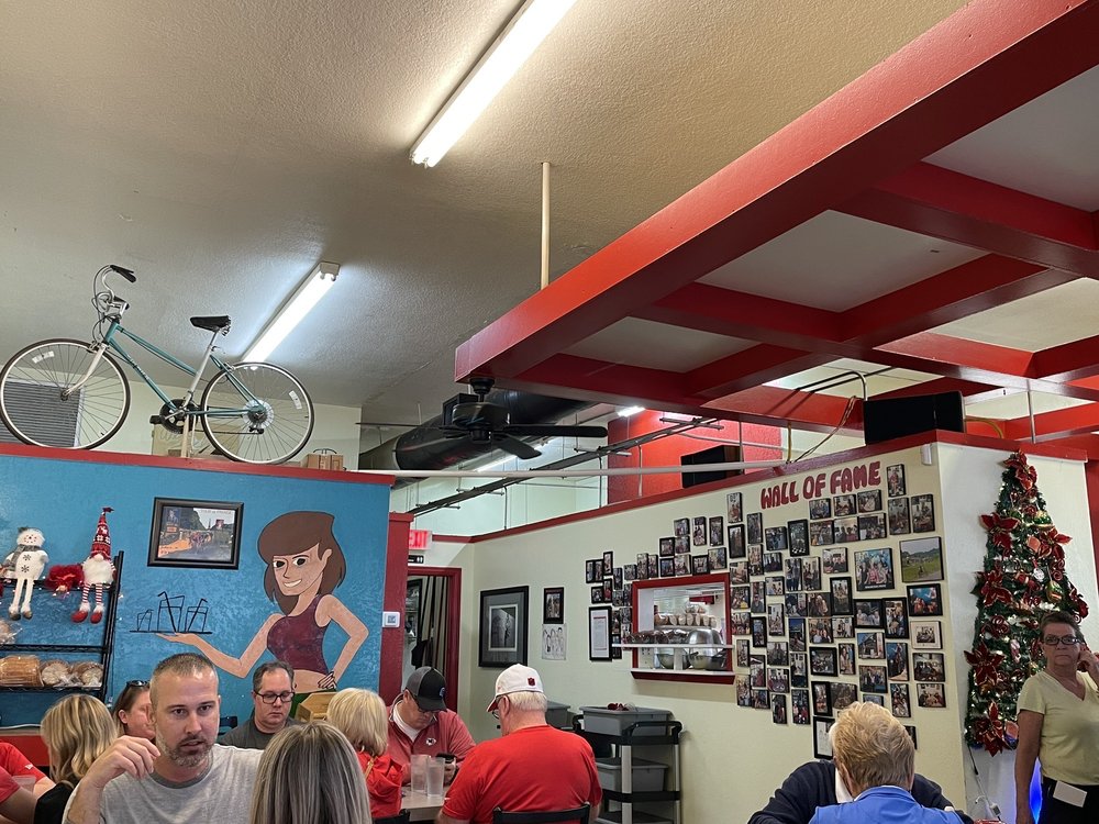 Toula's Trailside Cafe