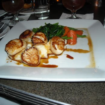 Sunset 44 Bistro - Seared Scallops - New American Near Me - Saint Louis, Missouri