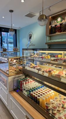 Angelina Bakery Nomad by null