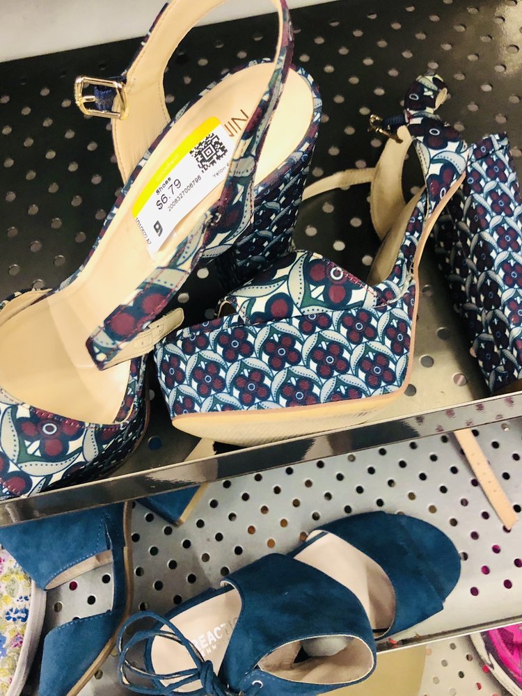 GOODWILL Updated October 2024 19 Reviews 6750 W Peoria Ave, Peoria, Arizona Thrift