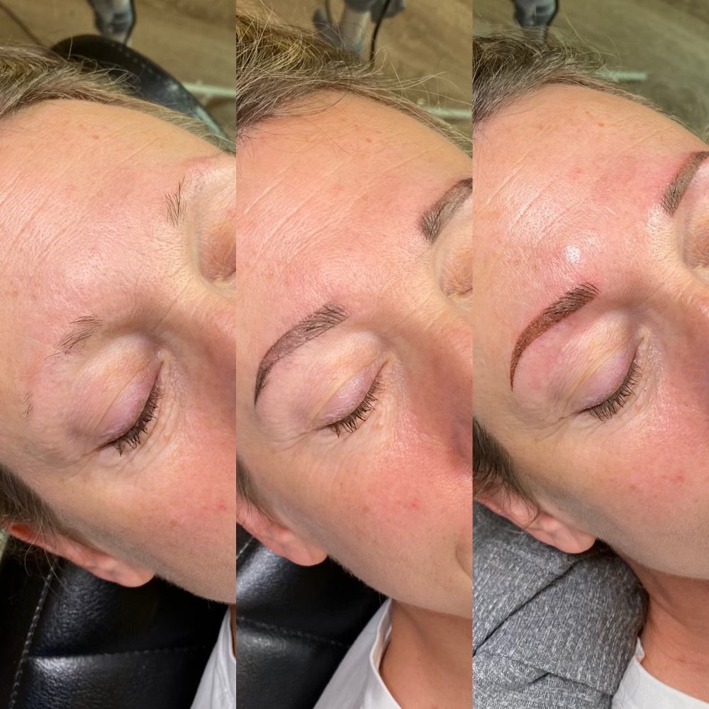 Brows By Barbie Logo