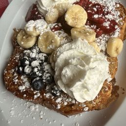 French toast with trio fruit