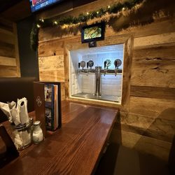 Circle 7 Ranch - Beer tap at table