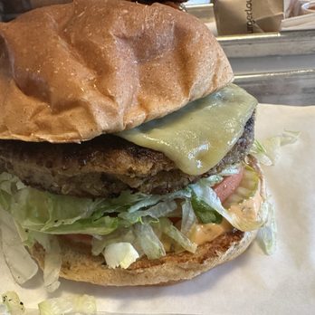 Burger Lounge - Ancient Grain Burger - they make it in house. Super good! - Burgers Near Me - Coronado, California