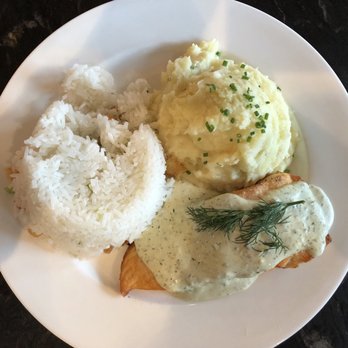 Earls Kitchen + Bar - New American Near Me - Miami, Florida Earls Kitchen + Bar - New American Near Me - Miami, Florida