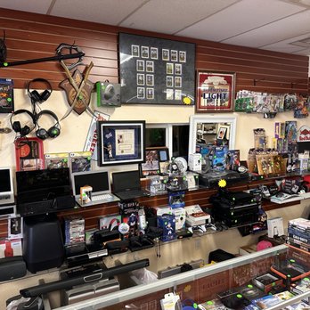 Allright Pawnshop - Jewelry Near Me - Simi Valley, California Allright Pawnshop - Jewelry Near Me - Simi Valley, California