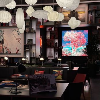 citizenM Seattle South Lake - Hotels Near Me - Seattle, Washington