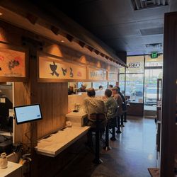Eat’s Sushi Tonari