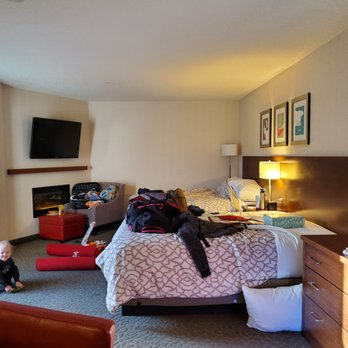 The Crimson - Hotels Near Me - Jasper, Alberta