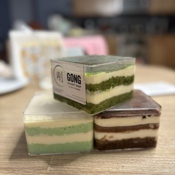 Gong Dessert Shop - Matcha, pandan, Vietnamese coffee tiramisu - Desserts Near Me Gong Dessert Shop - Matcha, pandan, Vietnamese coffee tiramisu - Desserts Near Me