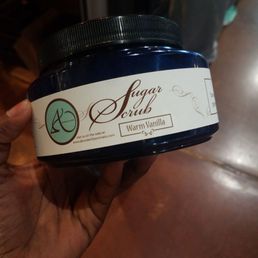 The best after smell and leaves skin so soft!