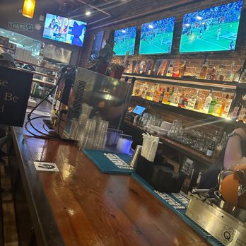 Underground Pizza - Bar - Pizza Near Me - Baltimore, Maryland
