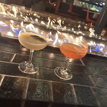 The Kimpton Journeyman Hotel - Rooftop bar with bonfire and delicious drinks! - Hotels Near Me - Milwaukee, Wisconsin The Kimpton Journeyman Hotel - Rooftop bar with bonfire and delicious drinks! - Hotels Near Me - Milwaukee, Wisconsin