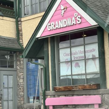 Grandma's Place - Storefront - Ice Cream & Frozen Yogurt Near Me - Jasper, Alberta Grandma's Place - Storefront - Ice Cream & Frozen Yogurt Near Me - Jasper, Alberta