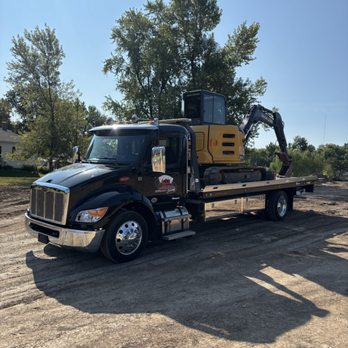 Diamond Towing - Towing Near Me - Holts Summit, Missouri Diamond Towing - Towing Near Me - Holts Summit, Missouri