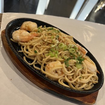 On The Hook - Garlic Noodles w/ Shrimp - Cajun/Creole Near Me - Brea, California