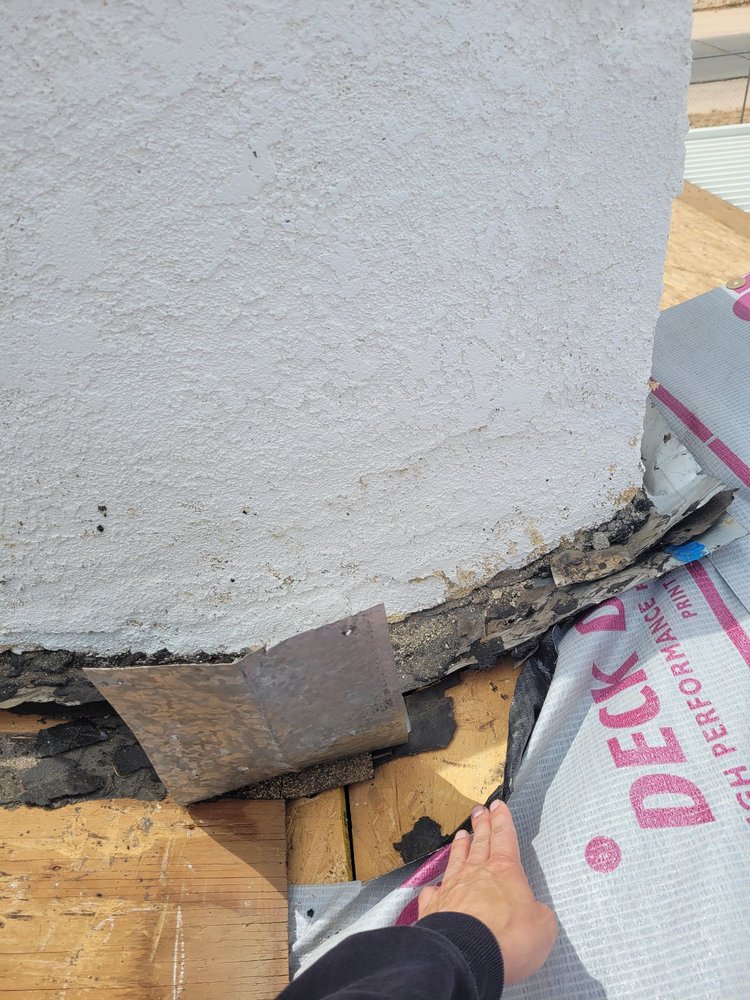 Slide of Oakdale Roofers