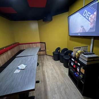 Masil Pocha - Large Karaoke room - Korean Near Me - Urban Honolulu, Hawaii Masil Pocha - Large Karaoke room - Korean Near Me - Urban Honolulu, Hawaii