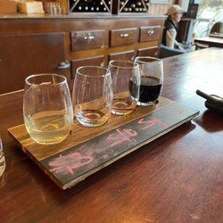 Blodgett Canyon Cellars Tasting Room - What's left of our white and red flights. Sorry couldn't wait!
