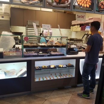 Deli Manjoo - Front display - Desserts Near Me - Diamond Bar, California