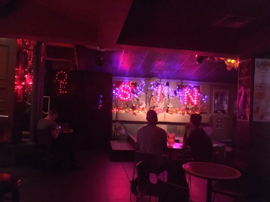 Woody's and SAILOR by null