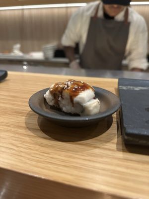 Nomonomo Sushi by null