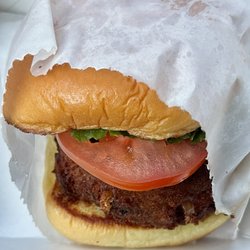 Shake Shack Staten Island Mall - New Springville - Shroomburger