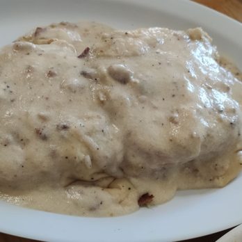 Lil'Bits - Biscuit and gravy... Do NOT miss this! - American Near Me - Grover Beach, California