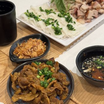 Quan Nhii - lemongrass pork side + banh hoi in the background // ig: @nigirigirlsforever - Vietnamese Near Me - Westminster, California Quan Nhii - lemongrass pork side + banh hoi in the background // ig: @nigirigirlsforever - Vietnamese Near Me - Westminster, California