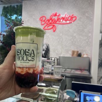 Bobaholics - Matcha strawberry - Bubble Tea Near Me - San Jose, California