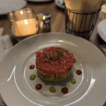 Seasons 52 - Ahi Tuna Tartare - New American Near Me - Paramus, New Jersey