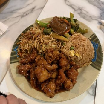 Maui Pho - Asian Fusion Near Me - Bakersfield, California Maui Pho - Asian Fusion Near Me - Bakersfield, California