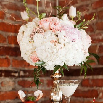 Port City Event Planners - Food station floral design - Wedding Planning Near Me - Wilmington, North Carolina Port City Event Planners - Food station floral design - Wedding Planning Near Me - Wilmington, North Carolina