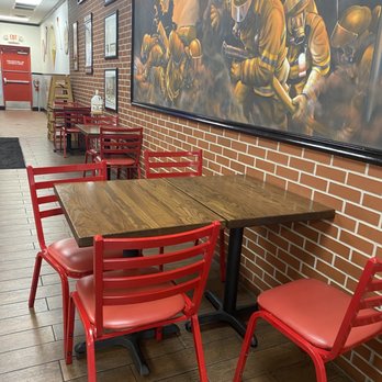 Firehouse Subs - Beautiful artwork and color scheme - Sandwiches Near Me - Orlando, Florida
