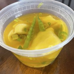 Sweet Mango Sushi Bar and Asian Restaurant - Wonton Soup