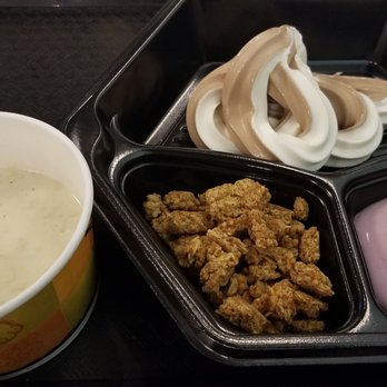 Henning's Market - a tray of food and a cup of yogurt - Grocery Near Me - Harleysville, Pennsylvania