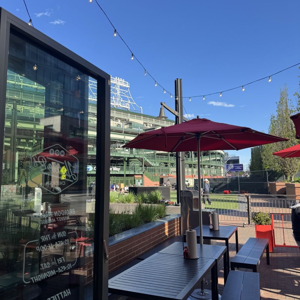 Hattie B's Hot Chicken - Beautiful view!!! - Southern Near Me - Chicago, Illinois Hattie B's Hot Chicken - Beautiful view!!! - Southern Near Me - Chicago, Illinois