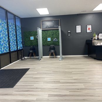 Tacoma's Best Piercing - Lobby - Piercing Near Me - Tacoma, Washington Tacoma's Best Piercing - Lobby - Piercing Near Me - Tacoma, Washington