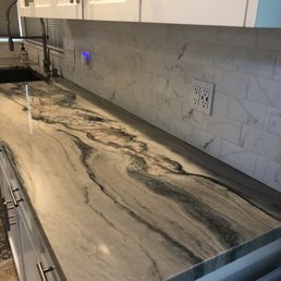 Quartz countertop with backsplash Quartz countertop with backsplash