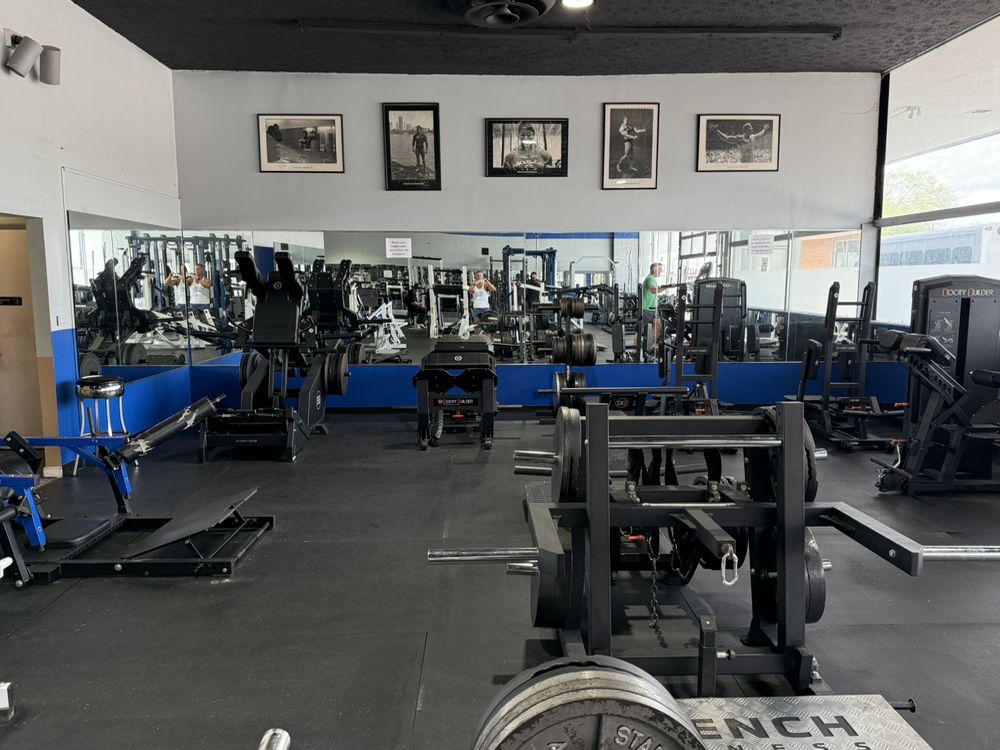 Ford's Fitness Center Logo