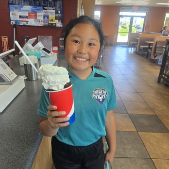 Super Burger - Oreo Boston Shake - Burgers Near Me - Clovis, California