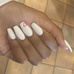Positive Nails Salon