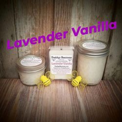 Daddyz Beezwax - Beeswax Coco Creme candles with a wood wick and wax melts.