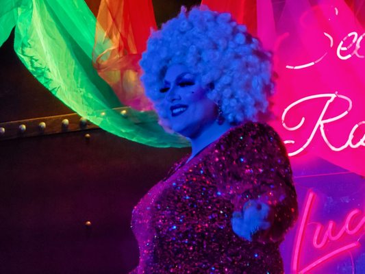 Lucky Cheng's Drag Queen Show Place by null