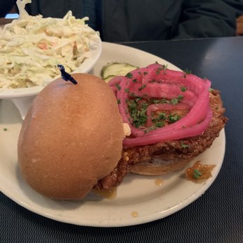 Hot Mama's Wings - Hot Honey chicken sandwich - Chicken Wings Near Me - Eugene, Oregon Hot Mama's Wings - Hot Honey chicken sandwich - Chicken Wings Near Me - Eugene, Oregon