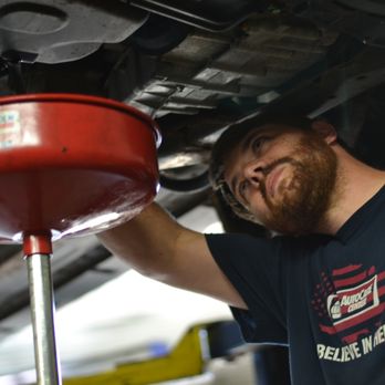 Ed & Daves Auto Service - Oil Changes, Transmission and Differential service - Auto Repair Near Me - Grand Rapids, Michigan Ed & Daves Auto Service - Oil Changes, Transmission and Differential service - Auto Repair Near Me - Grand Rapids, Michigan